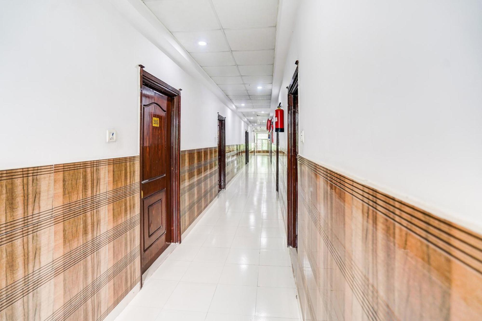 Super Hotel O Sgpgi Bijnaur 외부 사진